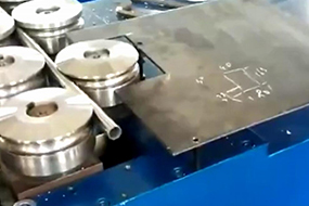 滚圆机